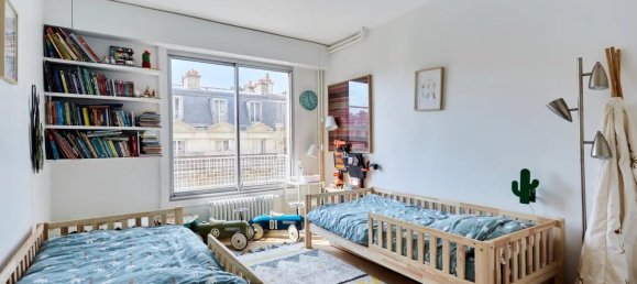 4 bedrooms Apartment in Paris, France No. 347948 7
