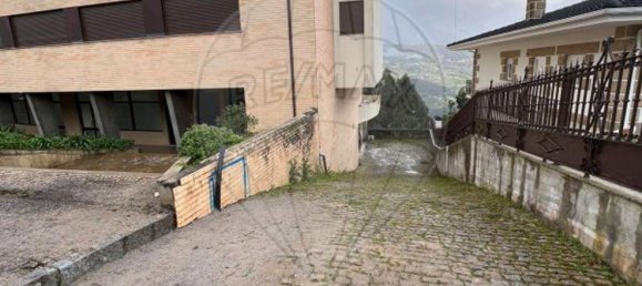 Garaje en Marco de Canaveses, Portugal 1240 m² No. 59657 3