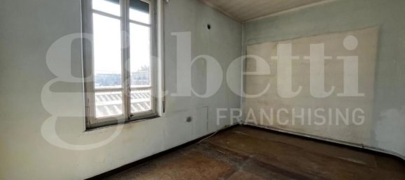 3 rooms Apartment in Cremona, Italy No. 287407 19