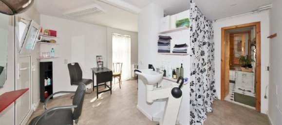 7-salle Maison de ville à Wilhelmshaven, Germany No. 290107 8