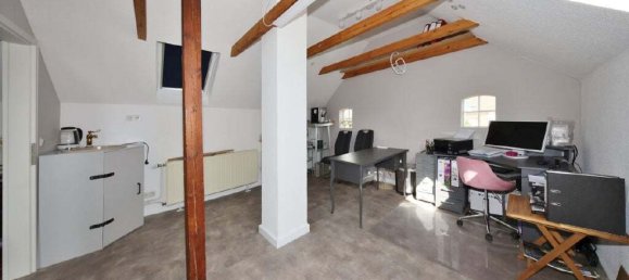 7-salle Maison de ville à Wilhelmshaven, Germany No. 290107 24