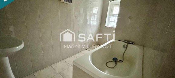 2 Schlafzimmer Haus in Bogny-sur-Meuse, France, Nr. 234199 8