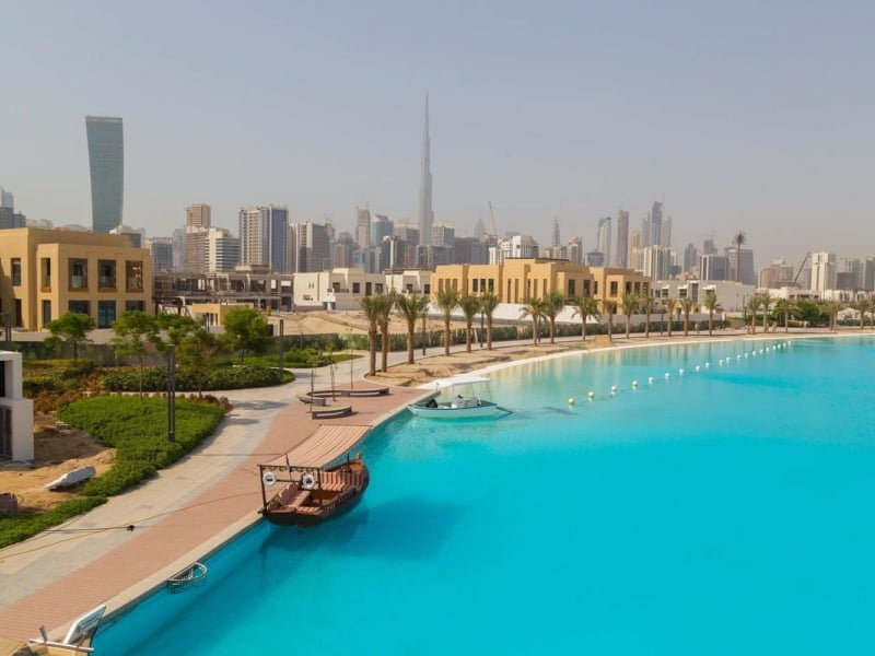 6 bedrooms Villa in Dubai, UAE No. 13938