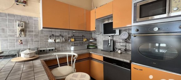 Дом с 4 спальнями в Кортни, Франция № 254067 4