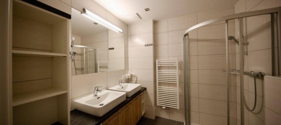 Квартира с 3 спальнями в Лизен, Австрия № 214952 16