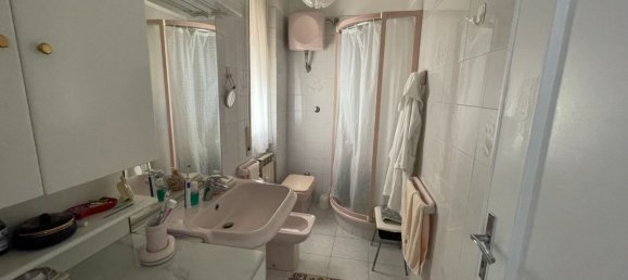 4-Zimmer Wohnung in Genoa, Italy, Nr. 82941 23