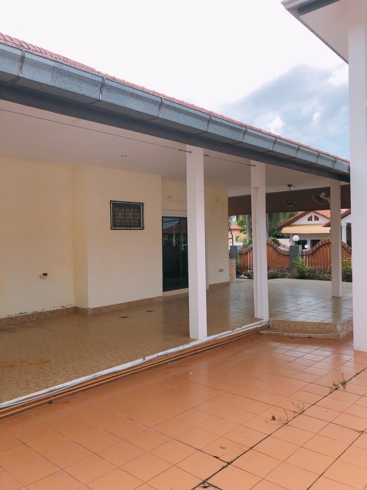 2 bedrooms Cafe / restaurant in Pattaya, Thailand No. 5068