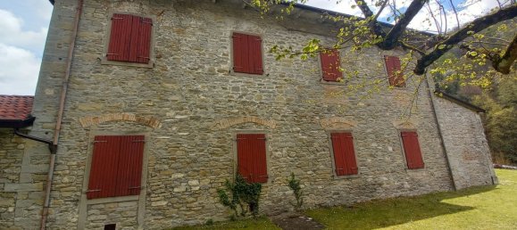 Дом с 14 комнатами в Портико э Сан Бенедетто, Италия № 255204 3