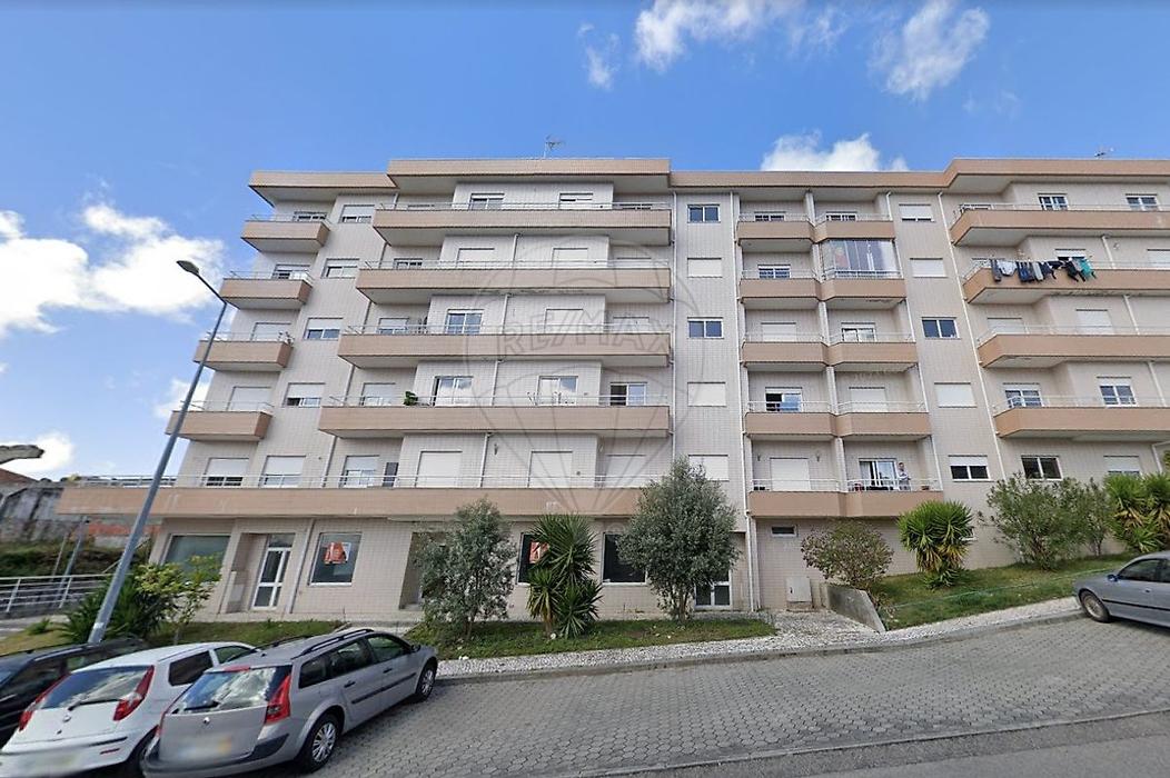 3 Schlafzimmer Wohnung in Oliveira de Azemeis, Portugal, Nr. 199100