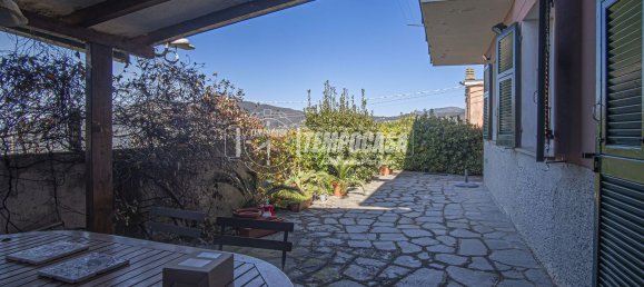 Apartamento de 4 habitaciónes en Moneglia, Italy No. 42426 36