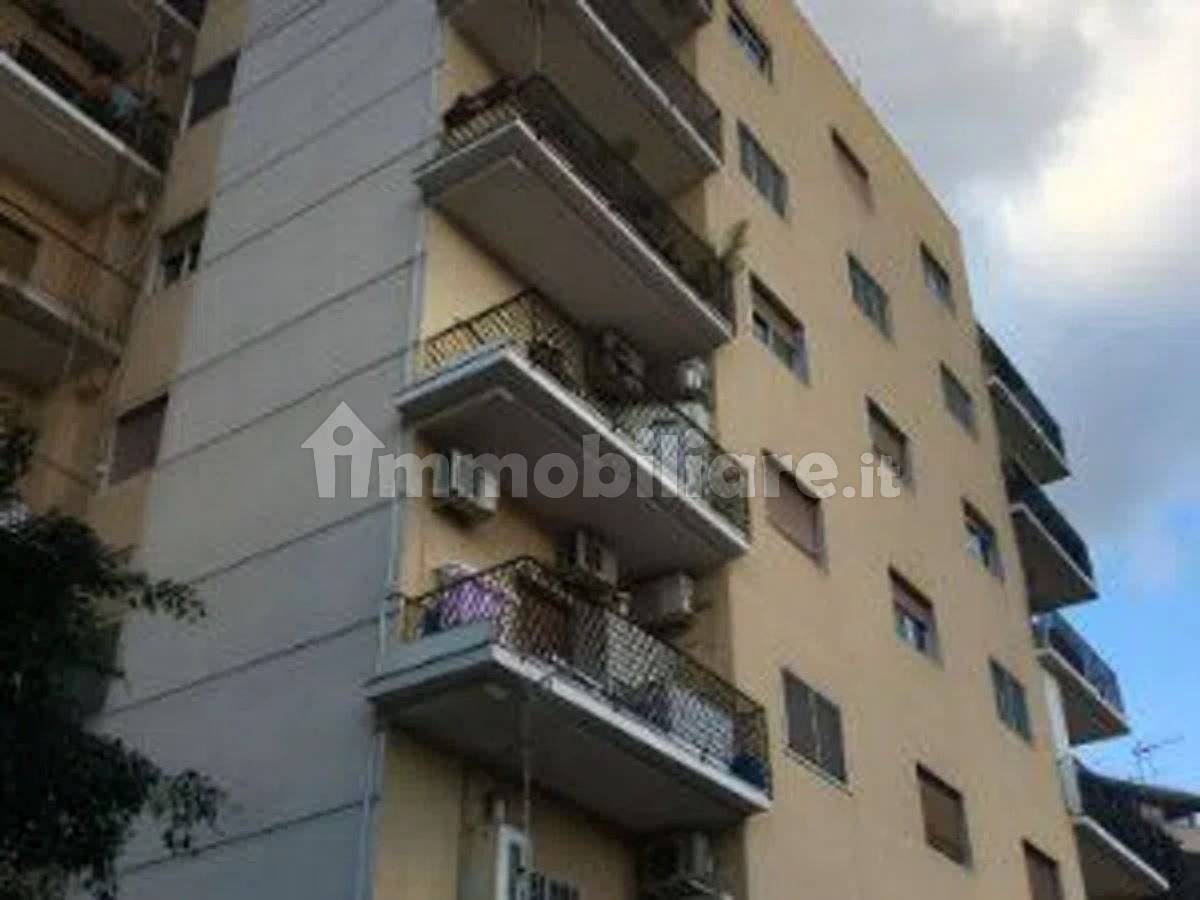 3 chambres Appartement à Messina, Italy No. 224344