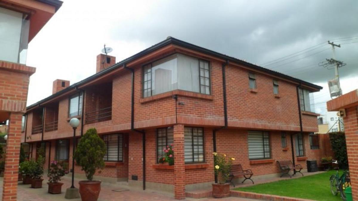 Дом с 3 спальнями в Кундинамарка, Колумбия № 7534