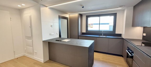 Apartamento de 3 dormitorios en Fuengirola, Spain No. 146604 24