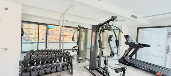 Apartamento de 3 dormitorios en Fuengirola, Spain No. 146604 52