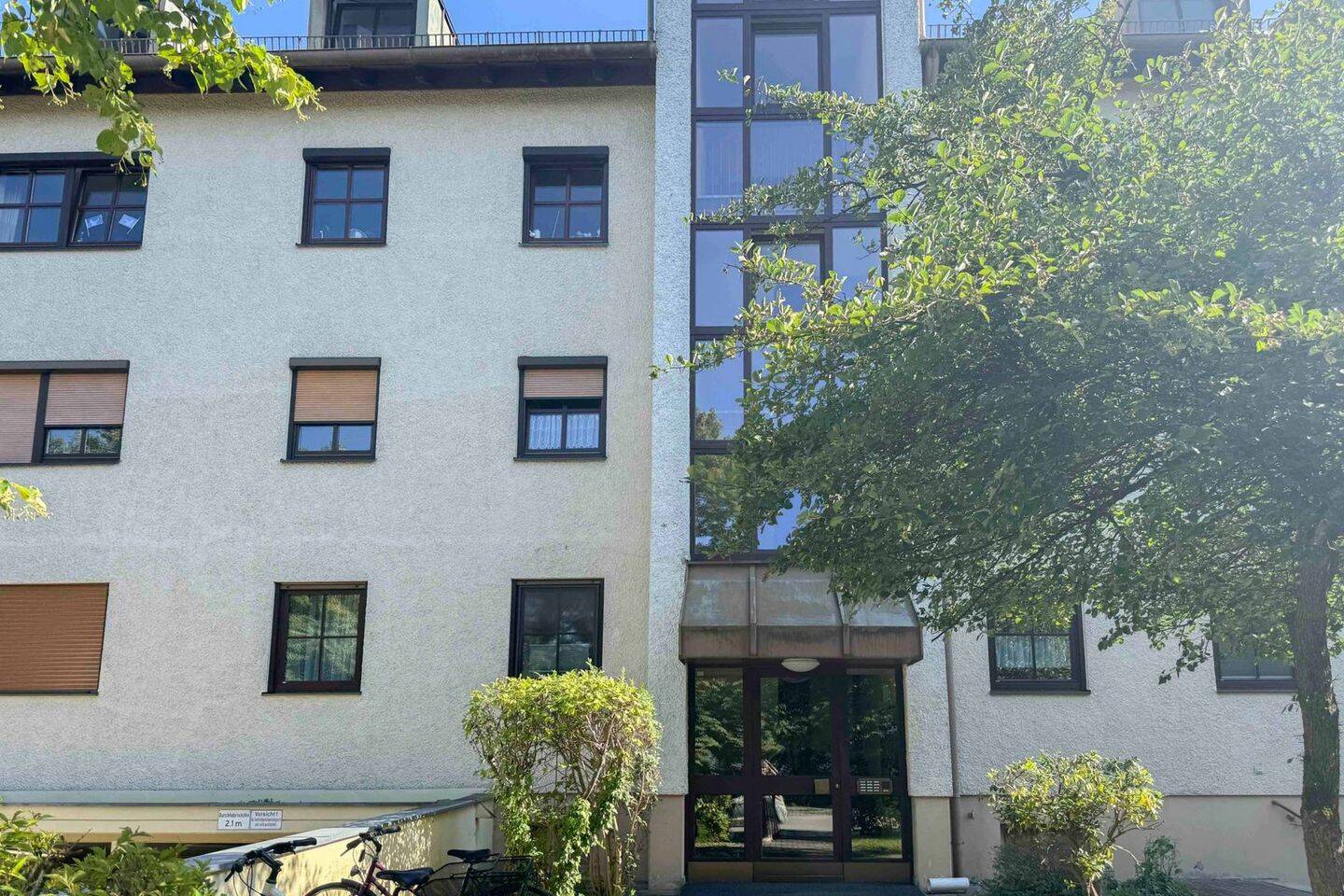 2 bedrooms Apartment in Munich, Germany No. 275530