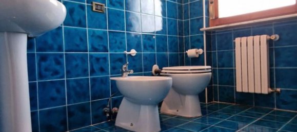 10-Zimmer Doppelhaus in Chieti, Italy, Nr. 80069 27