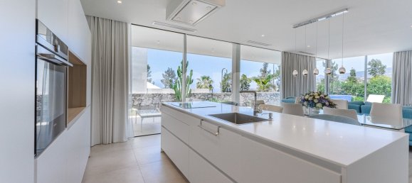 3 Schlafzimmer Villa in Abama, Spain, Nr. 14000 9