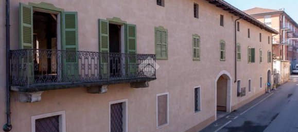 6-salle Maison à Verzuolo, Italy No. 19810 2