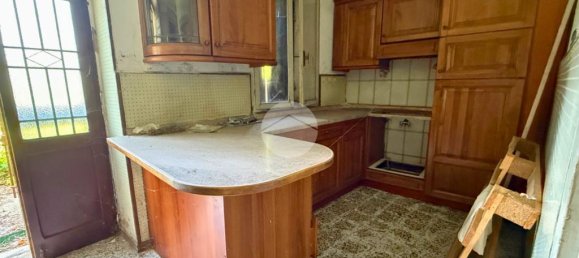 3 bedrooms House in San Bonifacio, Italy No. 314464 6