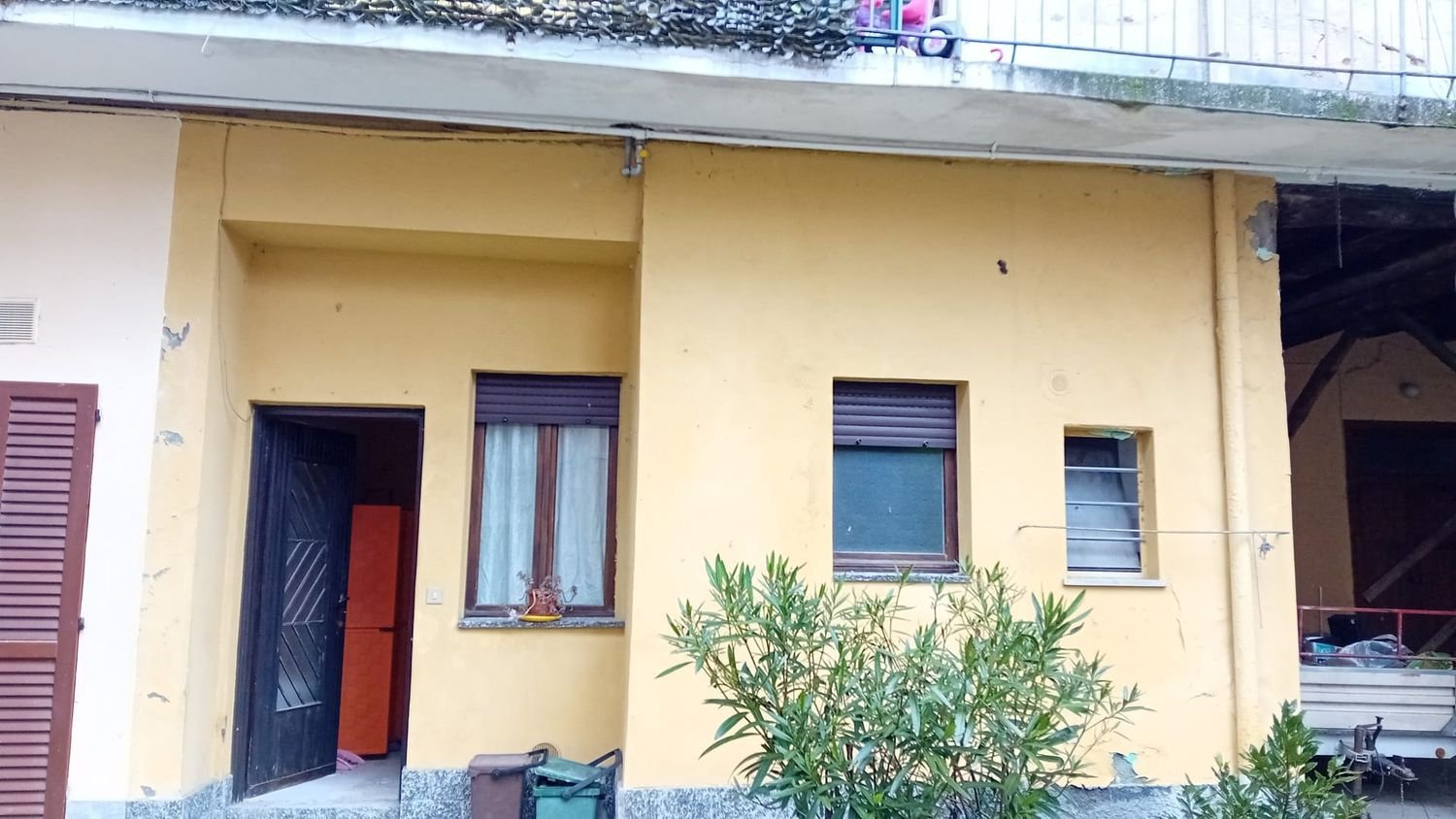 3غرفة منزل في Mezzago, Italy رقم 277943