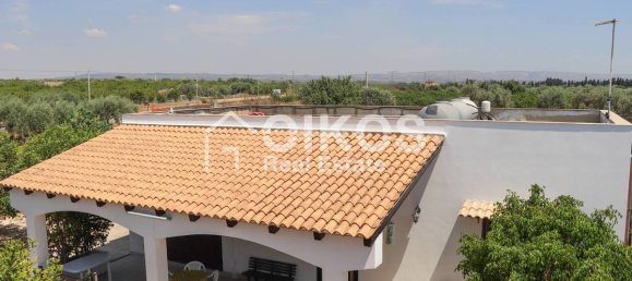 3 Schlafzimmer Villa in Noto, Italy, Nr. 124866 12