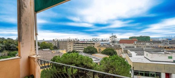 Квартира с 2 спальнями в Генуя, Италия № 351255 43