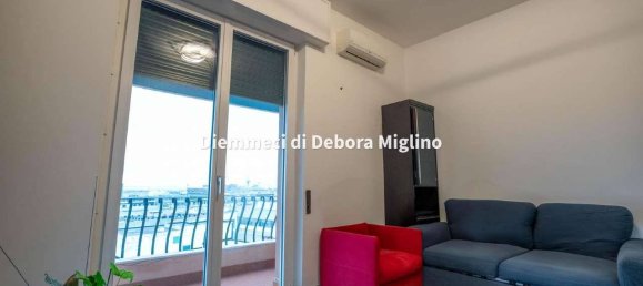 Квартира с 2 спальнями в Генуя, Италия № 351255 19