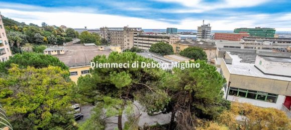 Квартира с 2 спальнями в Генуя, Италия № 351255 40