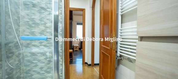 Квартира с 2 спальнями в Генуя, Италия № 351255 26