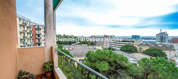 Квартира с 2 спальнями в Генуя, Италия № 351255 37