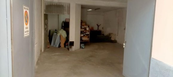 Garage à Cremona, Italy 85m² No. 83258 5