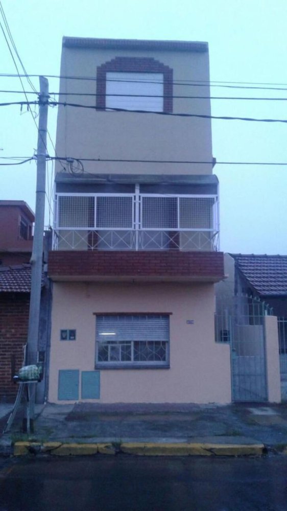 2 Schlafzimmer Haus in General San Martin, Argentina, Nr. 61484