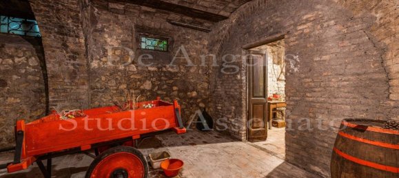 Apartamento T5 em Terni, Italy N.º 305812 3