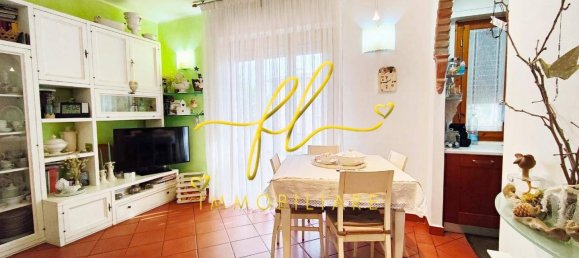 2 bedrooms Apartment in Rosignano Marittimo, Italy No. 351033 4