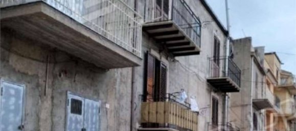 4 bedrooms Apartment in Palma di Montechiaro, Italy No. 222524 2