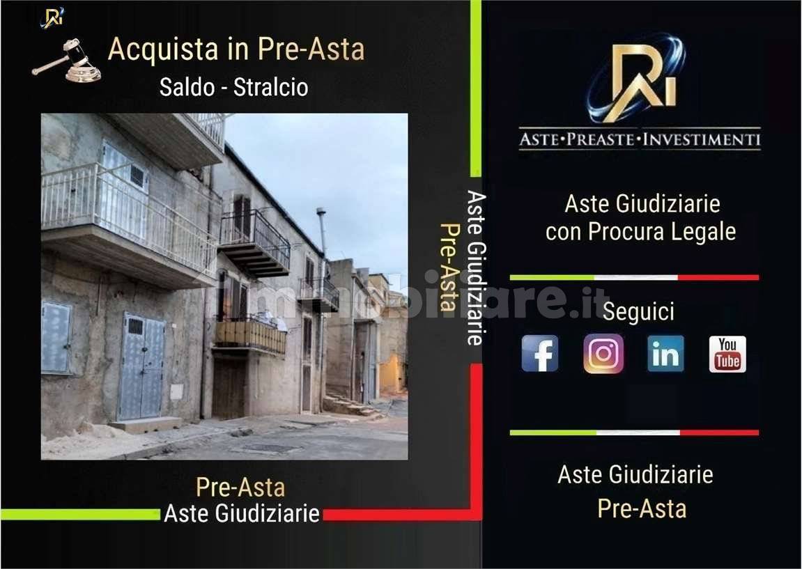 4 bedrooms Apartment in Palma di Montechiaro, Italy No. 222524