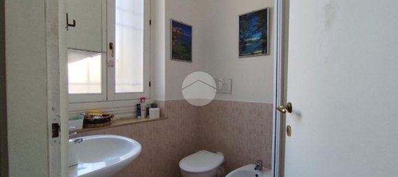 3 rooms Apartment in Florence, Italy No. 43983 19