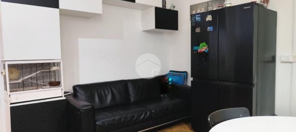 3 rooms Apartment in Florence, Italy No. 43983 8