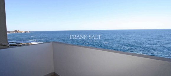 Apartamento de 3 dormitorios en Sliema, Malta No. 8278 2
