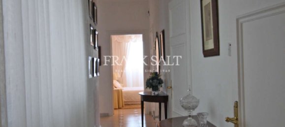 Apartamento de 3 dormitorios en Sliema, Malta No. 8278 9