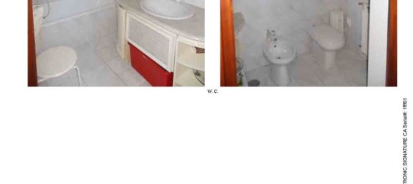 6 rooms Apartment in Naples, Italy No. 15008 4