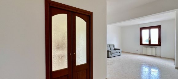 5غرفة شقة في Sassari, Italy رقم 229043 2