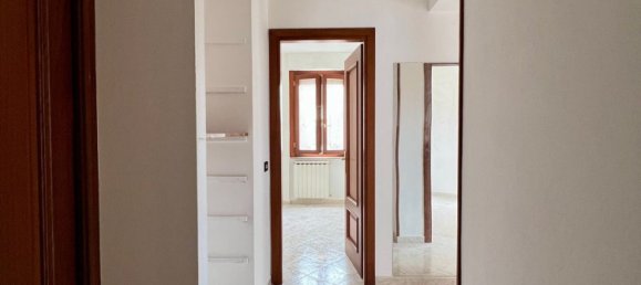 5غرفة شقة في Sassari, Italy رقم 229043 8