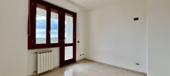 5غرفة شقة في Sassari, Italy رقم 229043 10