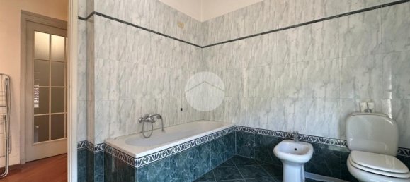 4 bedrooms Apartment in Parma, Italy No. 359914 30