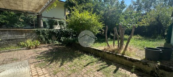 4 bedrooms Apartment in Parma, Italy No. 359914 9