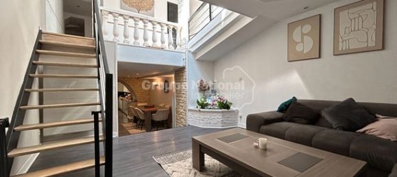 3 bedrooms House in Carpentras, France No. 309958 6