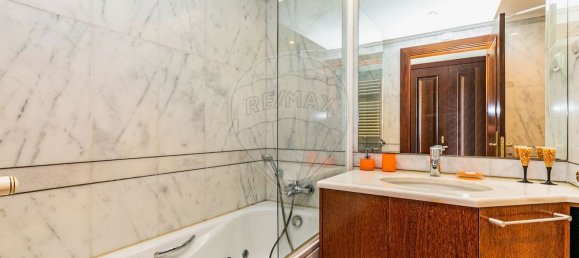 4 bedrooms Penthouse in Almada, Portugal No. 88464 24