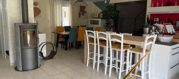 Дом с 5 спальнями в Вильтрён, Франция № 243862 4