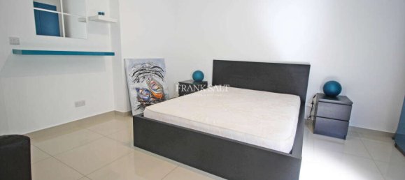 2 bedrooms Apartment in Saint Julian's, Malta No. 10034 14